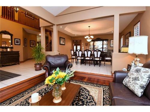 85 Unity Side Road, Caledonia, ON - Indoor Photo Showing Living Room