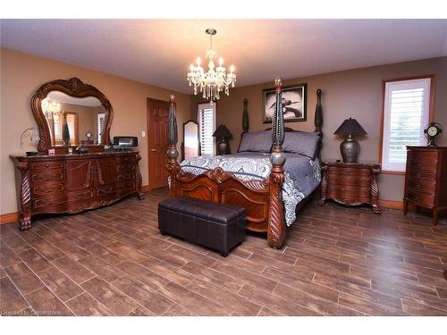 85 Unity Side Road, Caledonia, ON - Indoor Photo Showing Bedroom