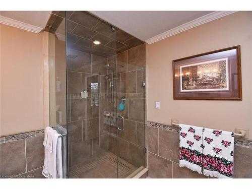 85 Unity Side Road, Caledonia, ON - Indoor Photo Showing Bathroom