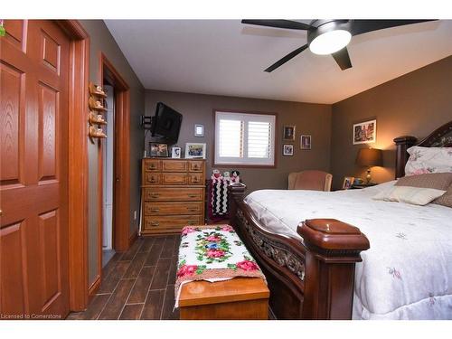 85 Unity Side Road, Caledonia, ON - Indoor Photo Showing Bedroom