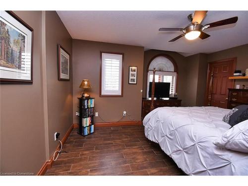 85 Unity Side Road, Caledonia, ON - Indoor Photo Showing Bedroom