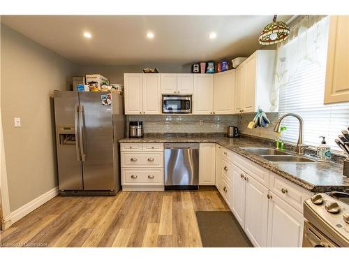 47 Cross Street, Port Colborne, ON - Indoor Photo Showing Kitchen With Double Sink