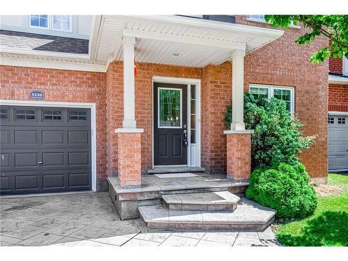 5228 Garland Crescent, Burlington, ON - Outdoor