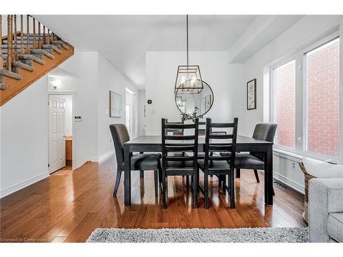 5228 Garland Crescent, Burlington, ON - Indoor Photo Showing Dining Room