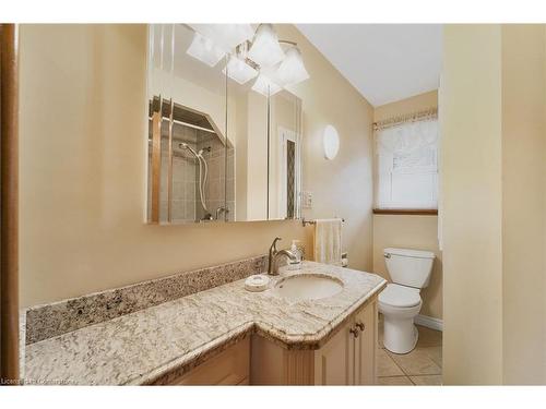 115 Organ Crescent, Hamilton, ON - Indoor Photo Showing Bathroom