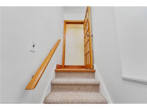 115 Organ Crescent, Hamilton, ON - Indoor Photo Showing Other Room