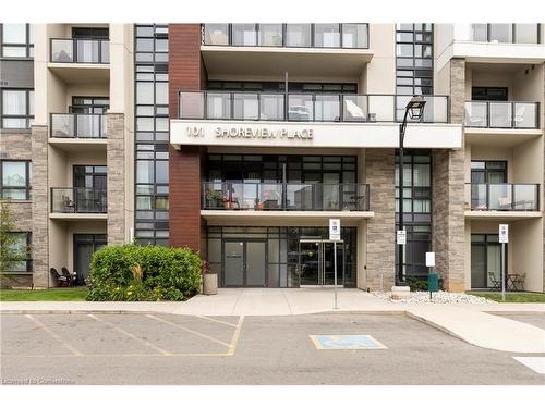 521-101 Shoreview Place, Stoney Creek, ON - Outdoor With Facade