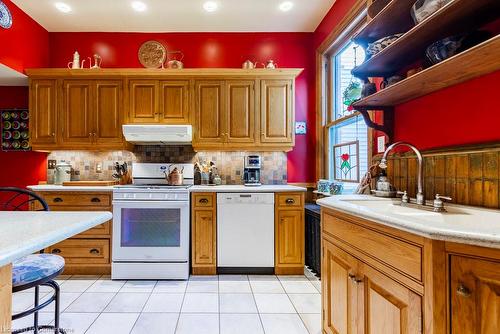 80 Stanley Avenue, Hamilton, ON - Indoor Photo Showing Kitchen