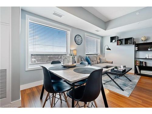 607-1 Wellington Street, Brantford, ON - Indoor Photo Showing Dining Room