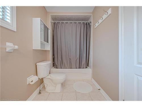 76 Moorland Crescent, Ancaster, ON - Indoor Photo Showing Bathroom