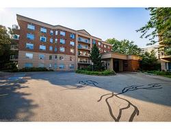 102-5188 Lakeshore Road  Burlington, ON L7L 6P4