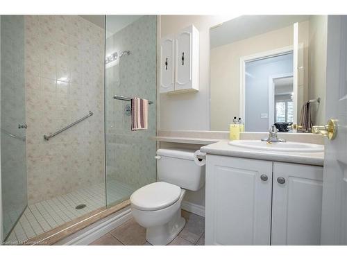 102-5188 Lakeshore Road, Burlington, ON - Indoor Photo Showing Bathroom