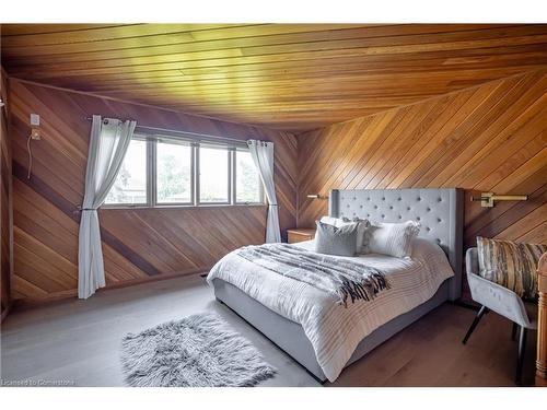 93 Riverview Boulevard, St. Catharines, ON - Indoor Photo Showing Bedroom