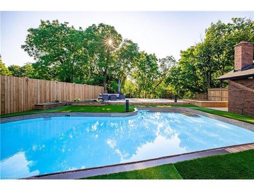 93 Riverview Boulevard, St. Catharines, ON - Outdoor With In Ground Pool With Backyard