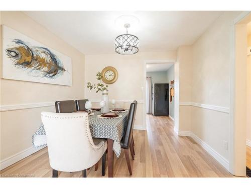 103-1115 Paramount Drive, Stoney Creek, ON - Indoor Photo Showing Dining Room