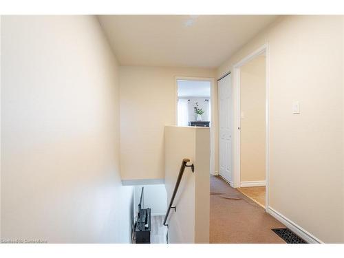 103-1115 Paramount Drive, Stoney Creek, ON - Indoor Photo Showing Other Room