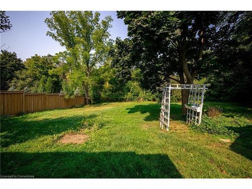 735 Montgomery Drive, Hamilton, ON - Outdoor With Backyard