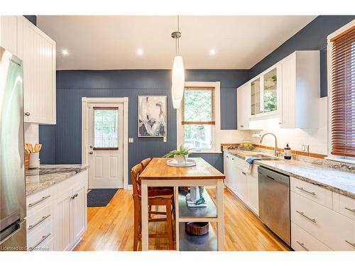 198 Duke Street, Hamilton, ON - Indoor Photo Showing Kitchen