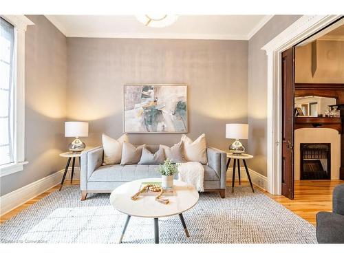 198 Duke Street, Hamilton, ON - Indoor Photo Showing Living Room