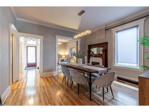 198 Duke Street, Hamilton, ON - Indoor Photo Showing Dining Room