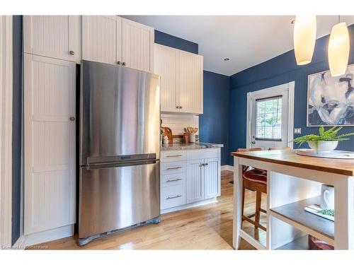 198 Duke Street, Hamilton, ON - Indoor Photo Showing Kitchen