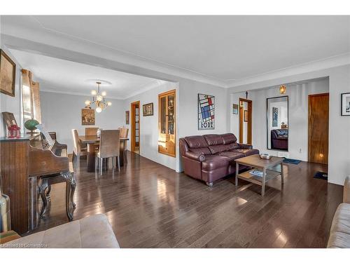 1269 Leighland Road, Burlington, ON - Indoor Photo Showing Living Room