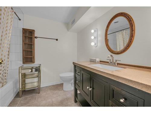 1269 Leighland Road, Burlington, ON - Indoor Photo Showing Bathroom