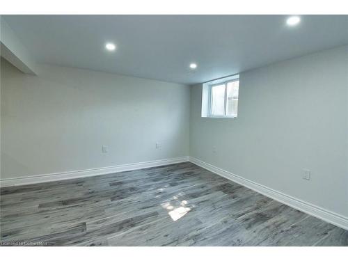 264 St Andrews Drive, Hamilton, ON - Indoor Photo Showing Other Room