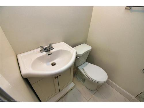 264 St Andrews Drive, Hamilton, ON - Indoor Photo Showing Bathroom