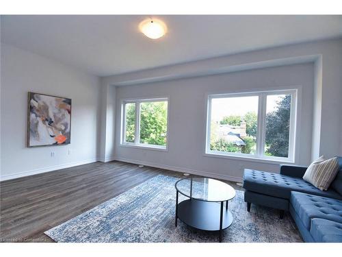 2-187 Wilson Street W, Ancaster, ON - Indoor Photo Showing Living Room