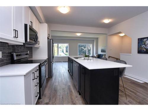 2-187 Wilson Street W, Ancaster, ON - Indoor Photo Showing Kitchen With Double Sink With Upgraded Kitchen