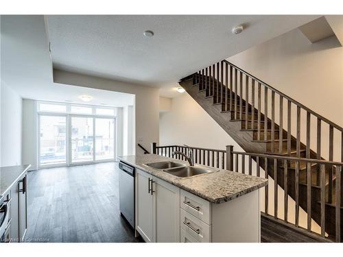 1-261 Skinner Road, Waterdown, ON - Indoor Photo Showing Kitchen With Double Sink