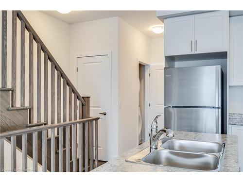 1-261 Skinner Road, Waterdown, ON - Indoor Photo Showing Kitchen With Double Sink