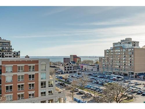 Ph1-445 Elizabeth Street, Burlington, ON - Outdoor With View