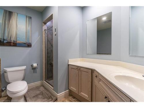 903-1477 Lakeshore Road, Burlington, ON - Indoor Photo Showing Bathroom