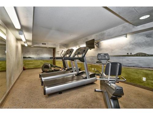 903-1477 Lakeshore Road, Burlington, ON - Indoor Photo Showing Gym Room