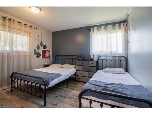 76 Talbot Street E, Jarvis, ON - Indoor Photo Showing Bedroom