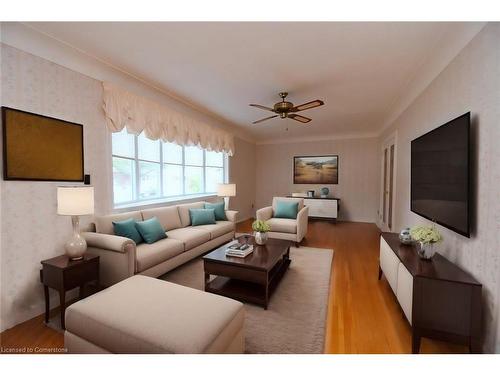 53 Martin Road, Hamilton, ON - Indoor Photo Showing Living Room