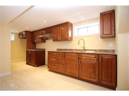 Basement-786 Tenth Avenue, Hamilton, ON - Indoor Photo Showing Kitchen