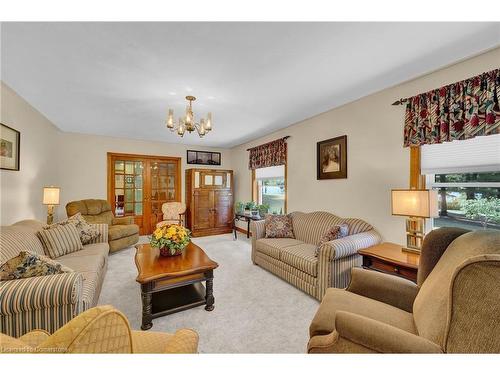 1816 Charlotteville West Quarter Line, Charlotteville, ON - Indoor Photo Showing Living Room