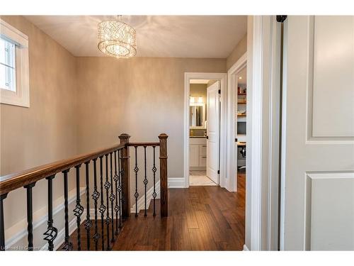 2338 Gillingham Drive, Burlington, ON - Indoor Photo Showing Other Room