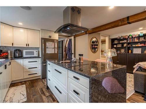 2338 Gillingham Drive, Burlington, ON - Indoor Photo Showing Kitchen