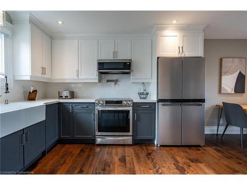 2338 Gillingham Drive, Burlington, ON - Indoor Photo Showing Kitchen With Stainless Steel Kitchen With Upgraded Kitchen