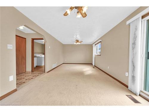 81 Summerlea Drive, Hamilton, ON - Indoor Photo Showing Other Room