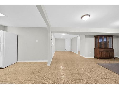 81 Summerlea Drive, Hamilton, ON - Indoor Photo Showing Other Room