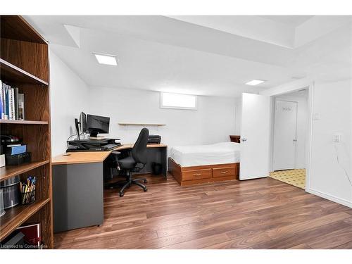 55 Wexford Avenue, London, ON - Indoor Photo Showing Office