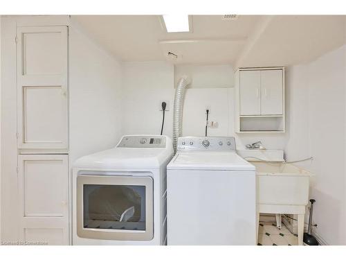 55 Wexford Avenue, London, ON - Indoor Photo Showing Laundry Room