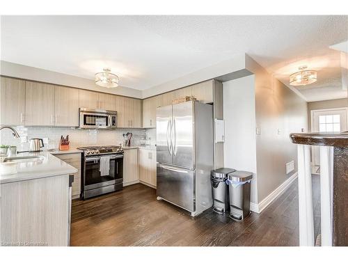 72 Keith Crescent, Niagara-On-The-Lake, ON - Indoor Photo Showing Kitchen