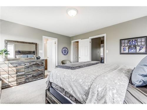 72 Keith Crescent, Niagara-On-The-Lake, ON - Indoor Photo Showing Bedroom