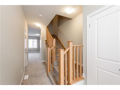 19 Genoa Drive, Hamilton, ON - Indoor Photo Showing Other Room